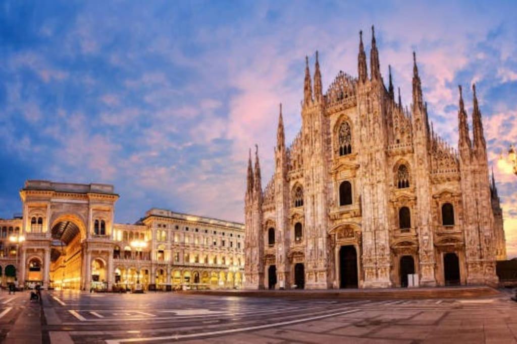 Апартаменты Luxury Loft On The Duomo Wifi & Netflix Милан Экстерьер фото